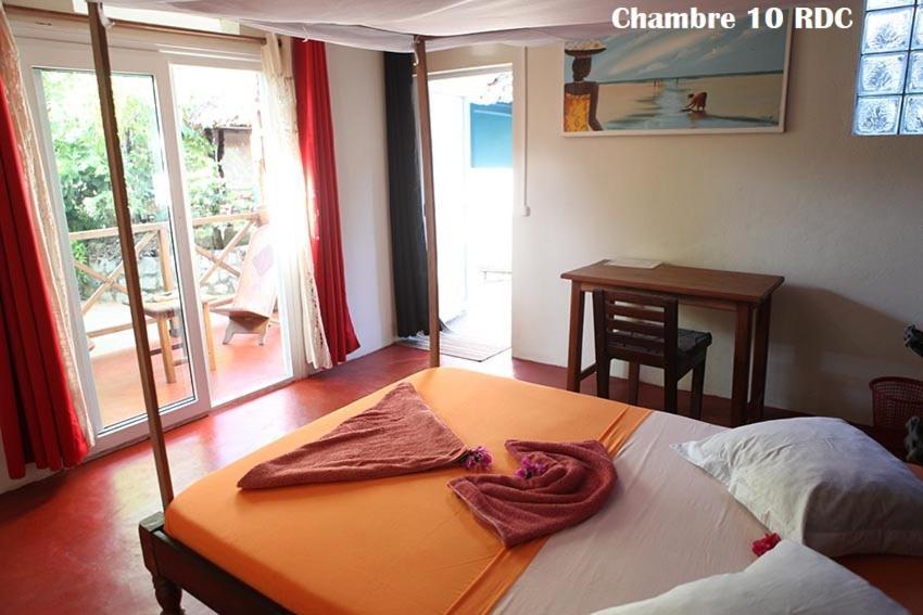 Chez Yolande Hotel Ampangorinana Kültér fotó