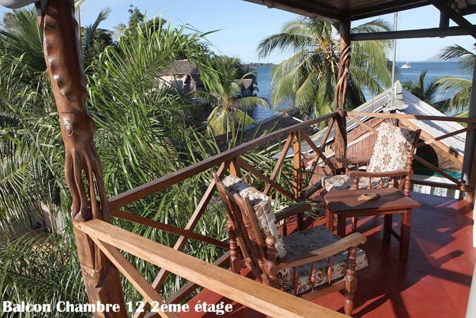 Chez Yolande Hotel Ampangorinana Kültér fotó